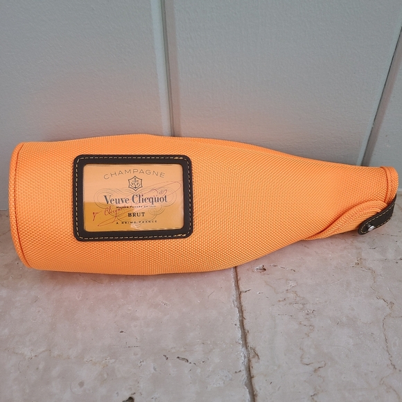 Veuve Clicquot Bottle Jacket - Picture 3 of 5